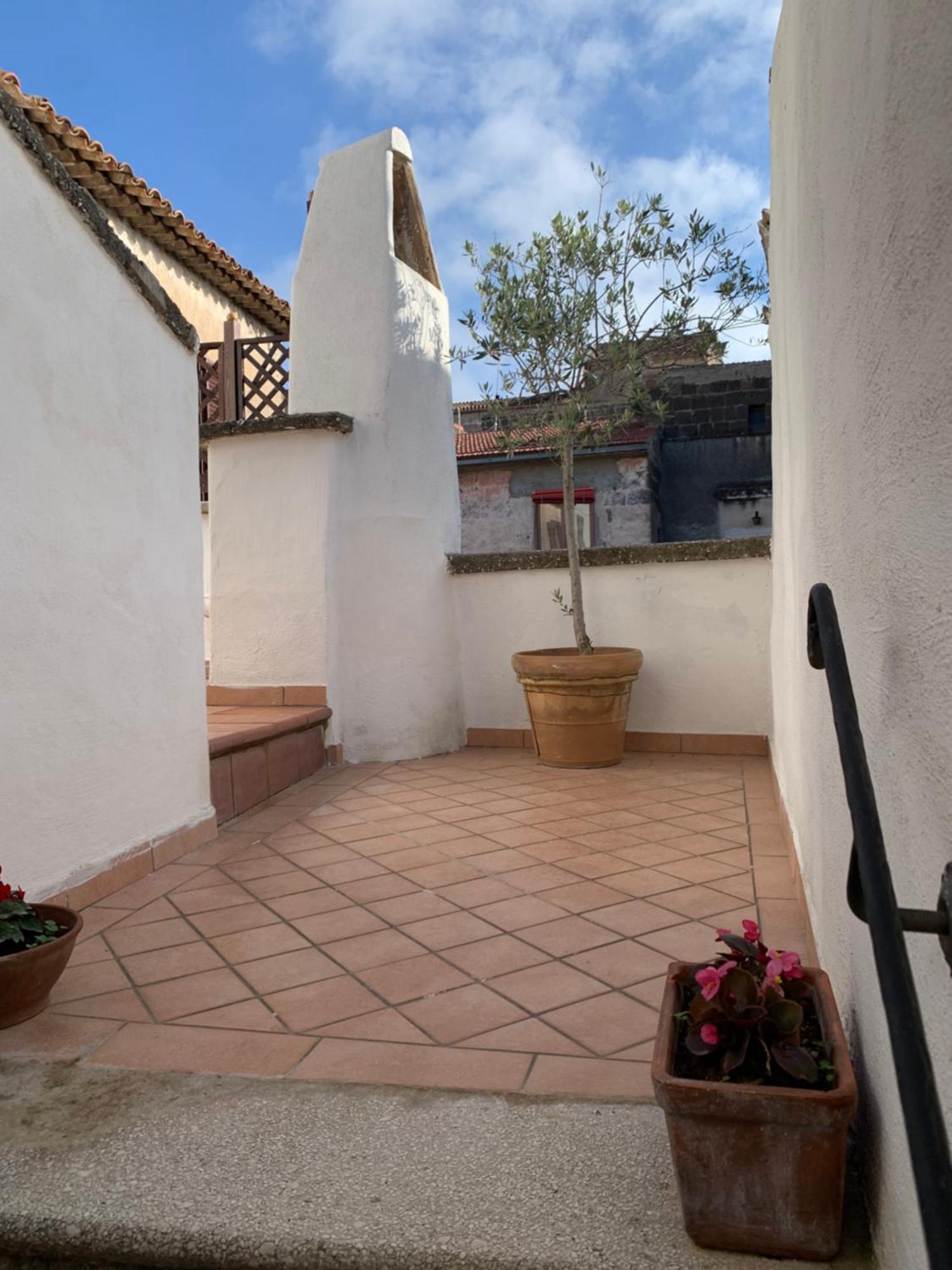 La Porta Di San Domenico Apartment Sessa Aurunca Exterior photo